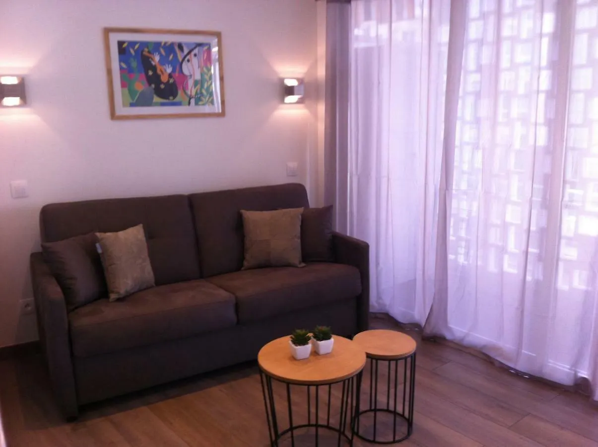 Royal Luxembourg Studio 7 Promenade Des Anglais Nice Otel 0*,  Fransa